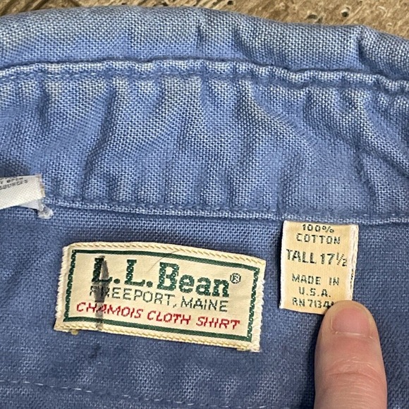L.L. Bean Chamois Cloth Flannel Shirt Blue Button Up Made In USA - 17 1/2 Tall - Picture 4 of 4